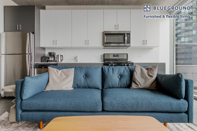 60 E Randolph St Unit SI FL10-ID1370