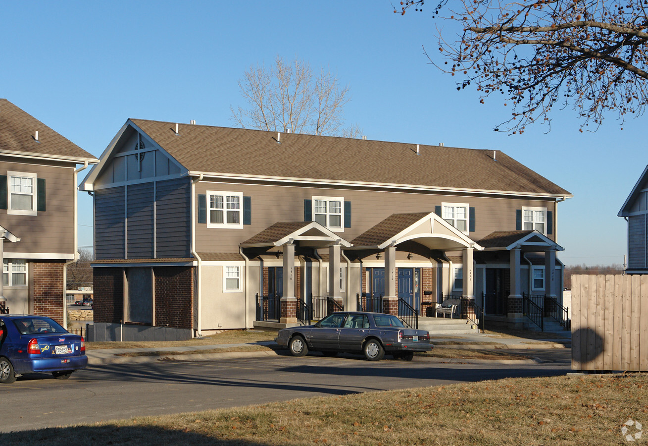 Villas at Autumn Bend - Villas at Autumn Bend Apartments