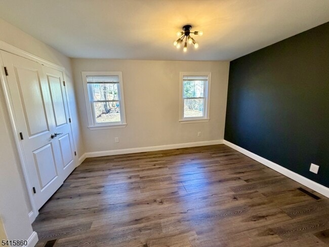 Photo - 114 Maple Ave