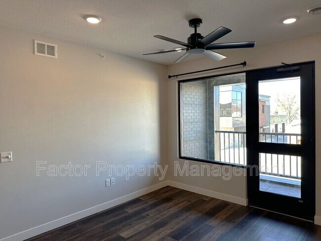 235 Belgrade Ave Unit 302