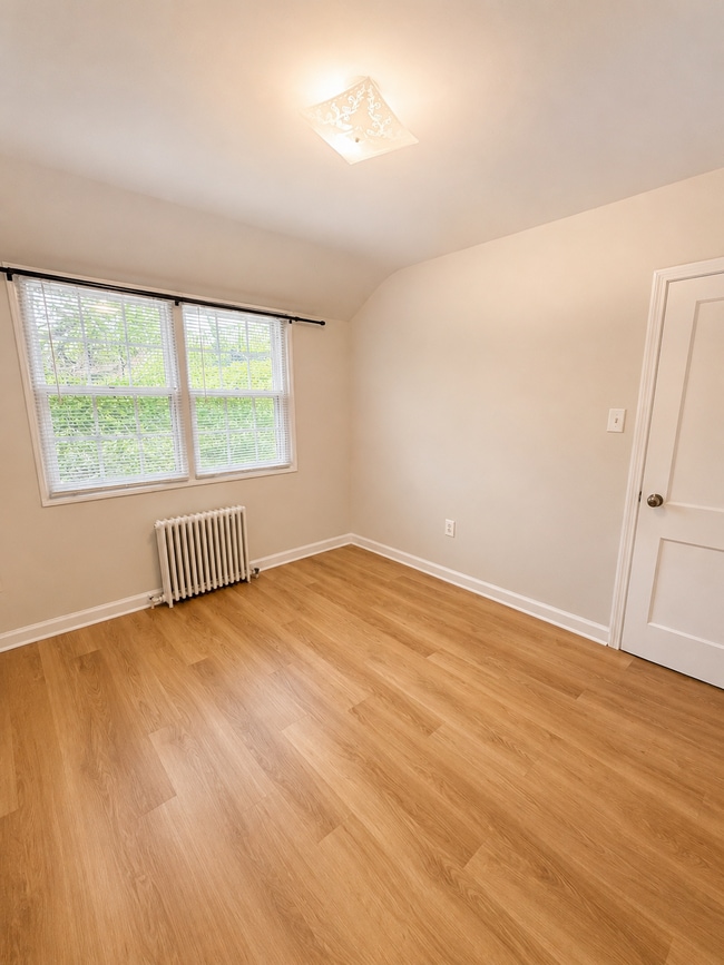 Photo - 1224 N Meade St Unit 19