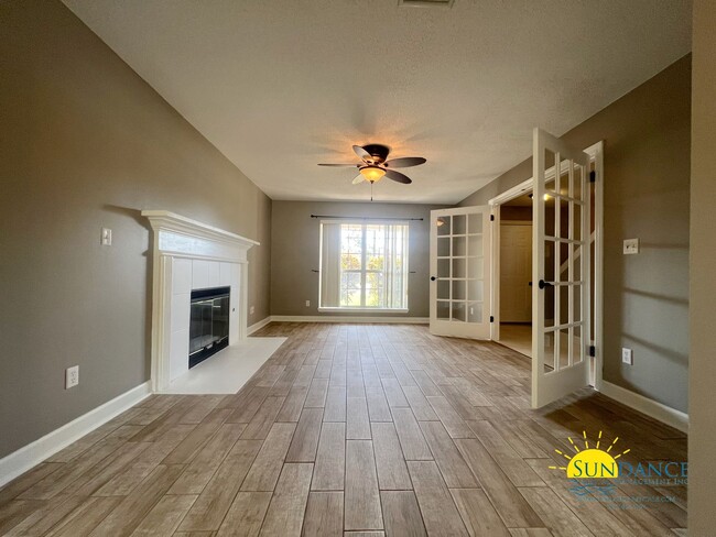 Photo - Charming 4 Bedroom Home in Mary Esther!