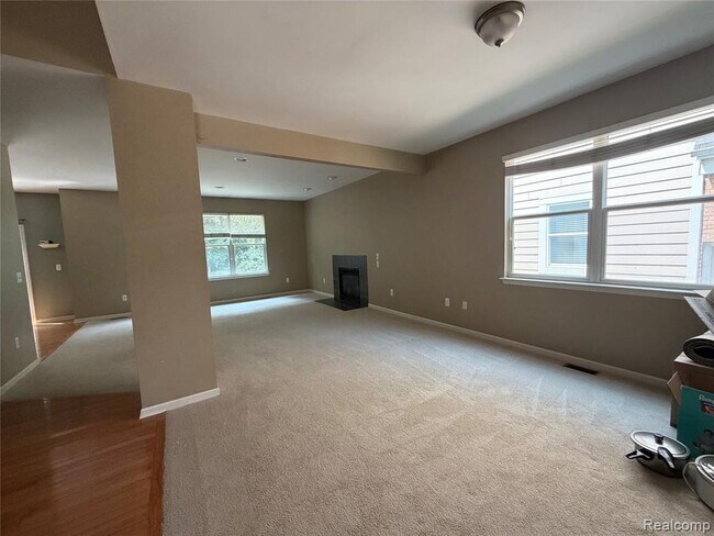 Photo - 29377 Whistler Dr