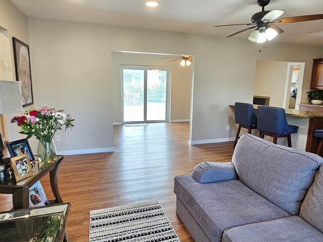 Photo - Annual Unfurnished 2 Bedroom 2 Bathroom Single Family Home in South Venice!