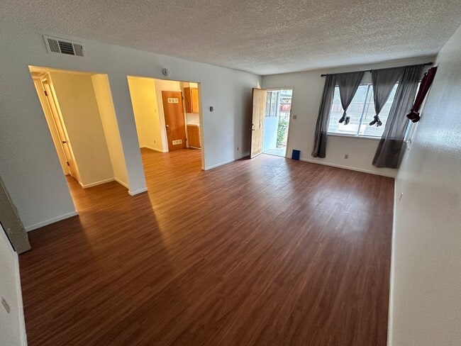 Photo - 304 S I St Unit C