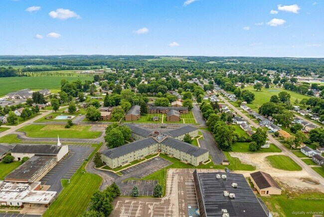 Photo - The Crossings