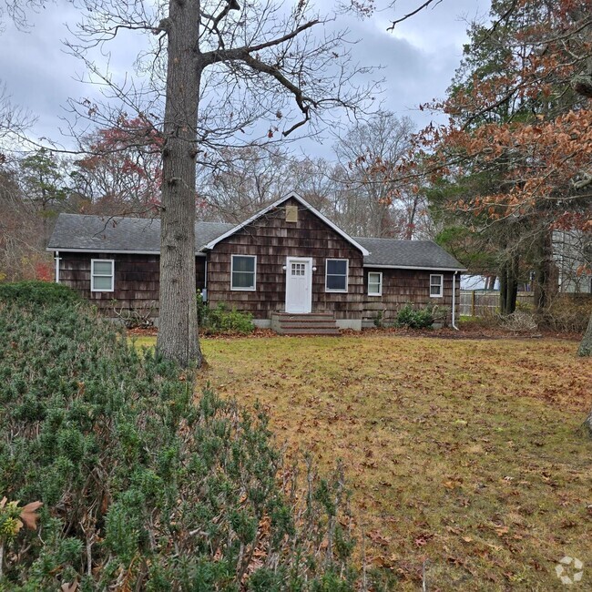 Building Photo - 639 Granny Rd Rental