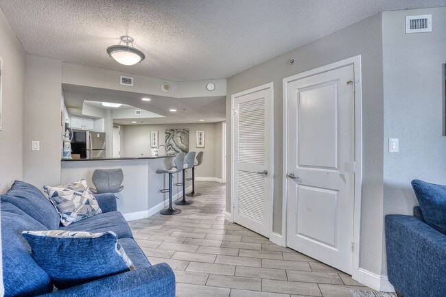 Photo - 504 N Ocean Blvd Unidad 202