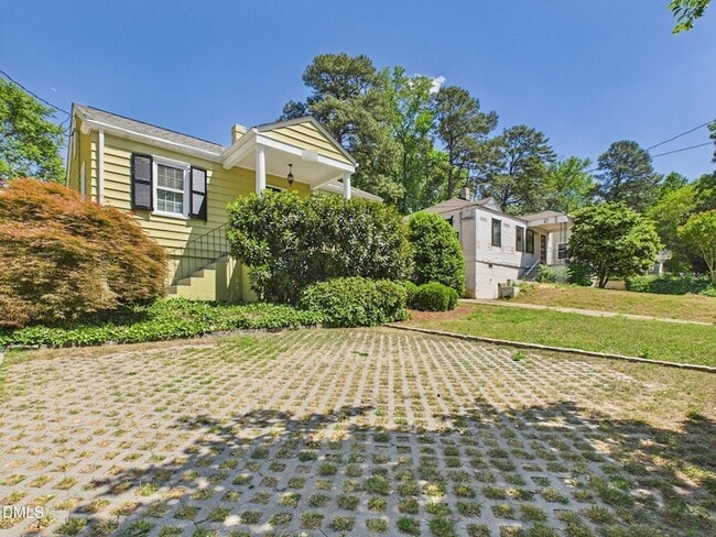 Photo - 2912 Oberlin Rd