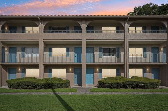 Waterview Crossing Apartments