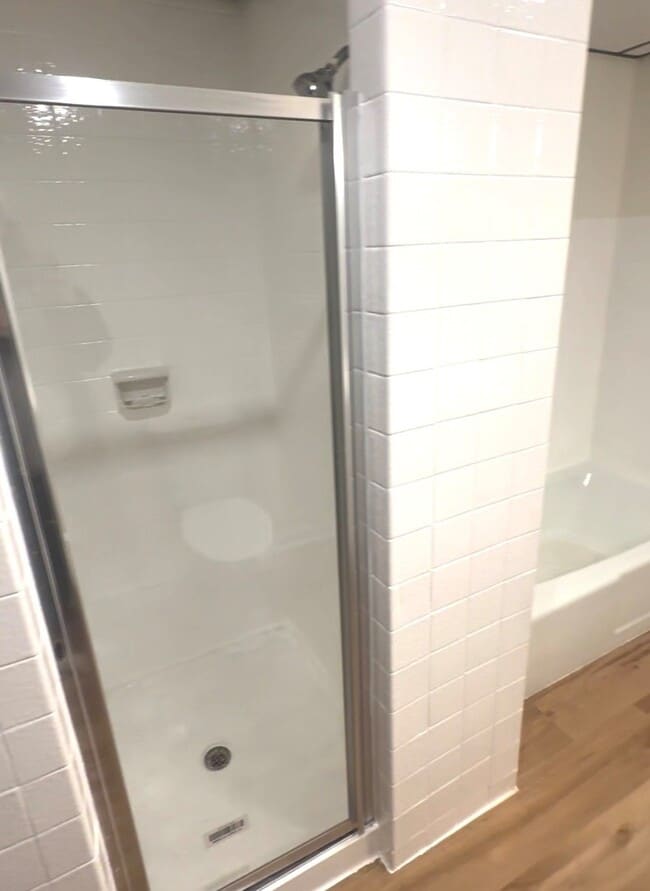 Photo - 609 S 5th Ave