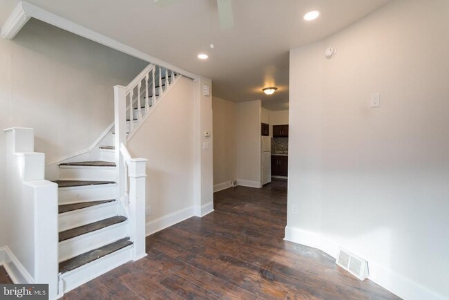 Photo - 2215 Cantrell St Townhome