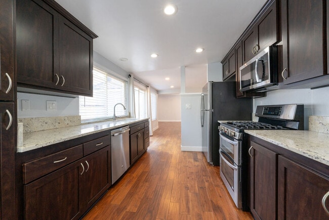 Photo - 19342 McLaren Ln