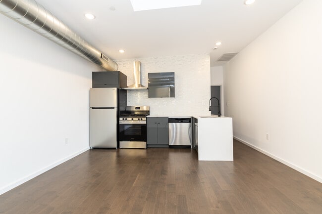 620 Diamond St Unit 2