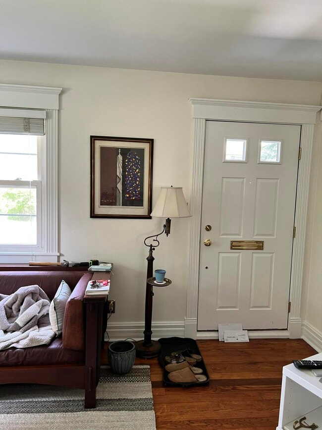 Building Photo - 1684 Graefield Rd Rental