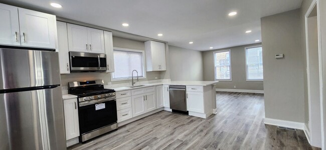 Photo - Brand new rehab luxury coach house in Albany Park Unit C