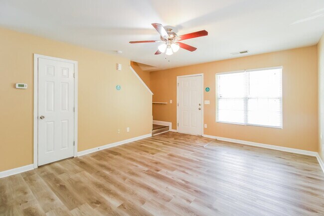 Photo - 4020 Mountainridge Dr