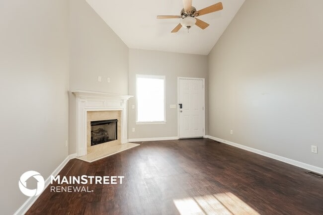 Photo - 6016 Blue Hole Way