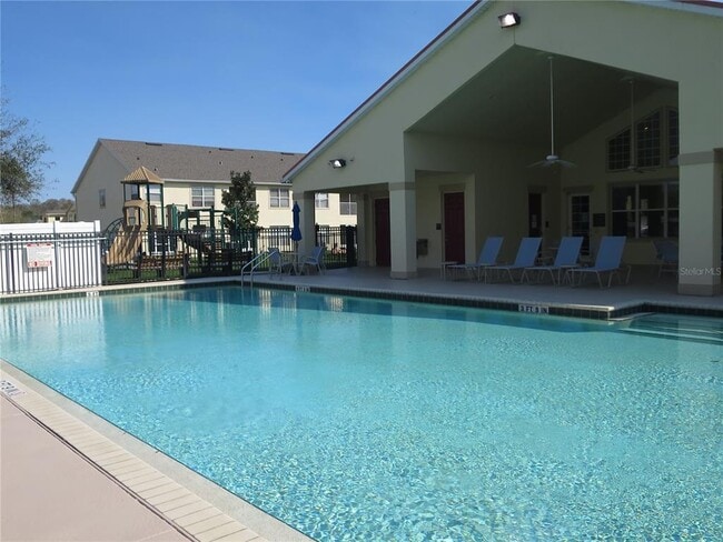 Photo - 2806 Club Cortile Cir Unidad B