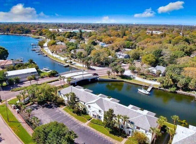 Photo - 3889 Pompano Dr SE Unit C(Furnished)