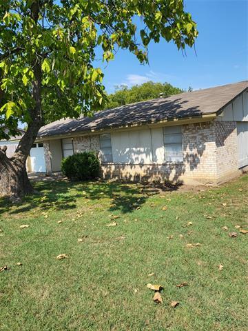 Photo - 1417 Laura Ln