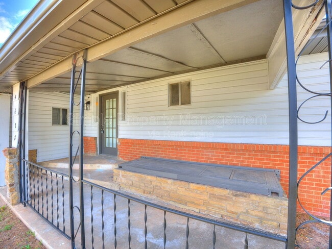 Photo - 4608 N Libby Ave