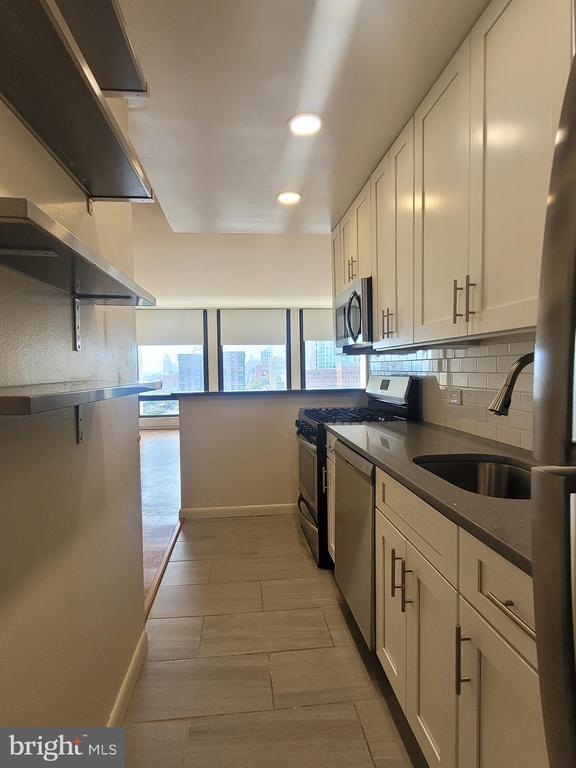 Photo - 210 Locust St Unit 19FW