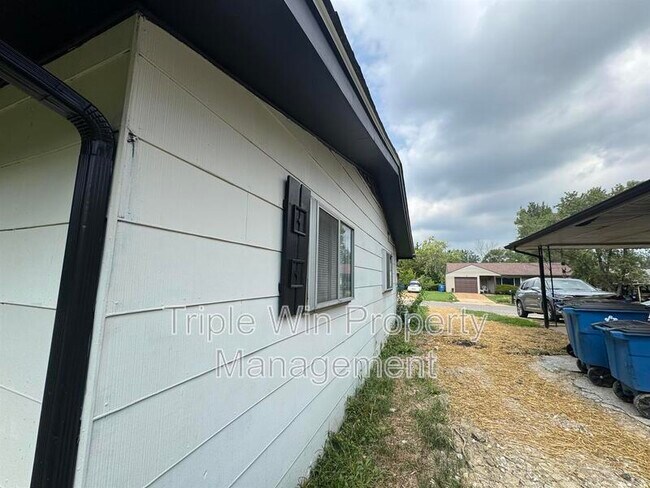 Photo - 2014 Wilbert Dr