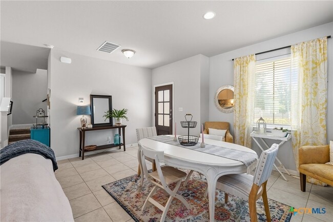 Photo - 2104 Pecan Island Dr