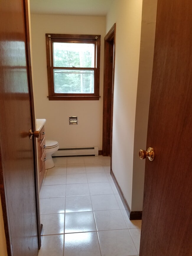 Photo - 7 Alderbrook Rd
