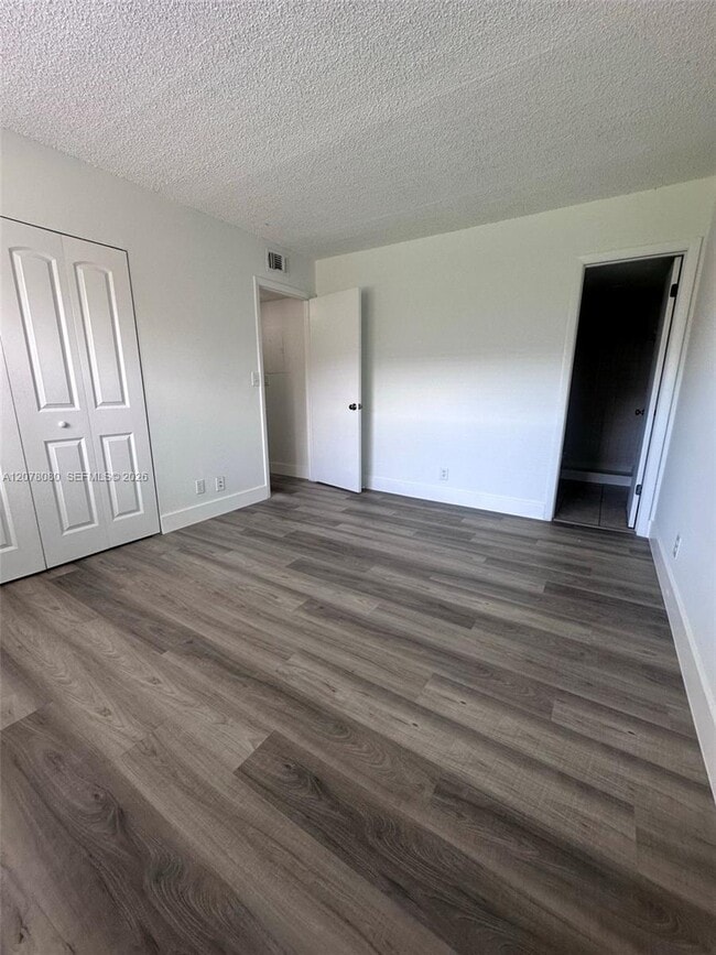 10049 Winding Lake Rd Unit 103