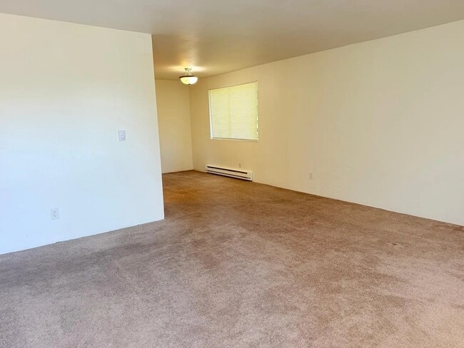 Photo - 14526 NE 6th Pl Unit 4