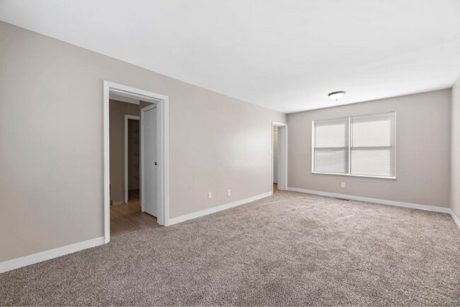 755 Canonby Pl