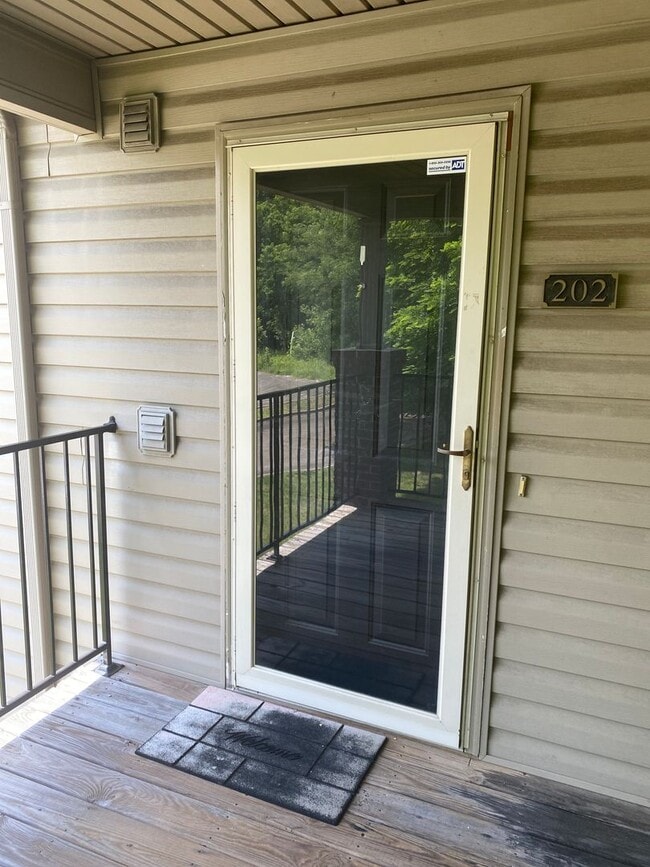 Photo - 2 bedroom/ 2 bath Woods of St Andrews condo available for rent in 40214 - $1,200/month