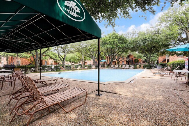 Photo - 2255 Braeswood Park Dr