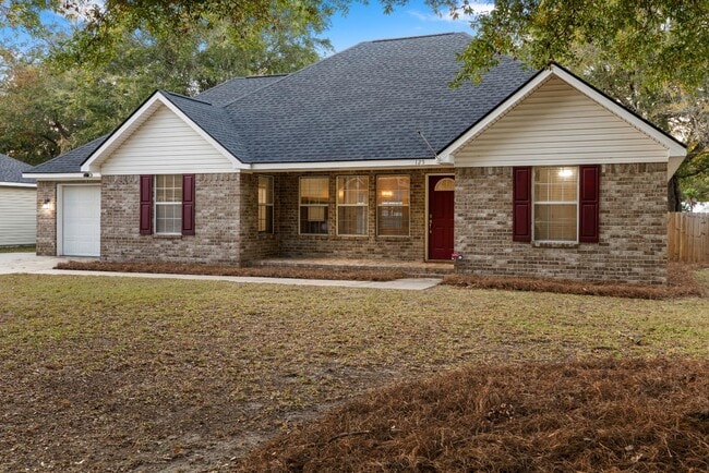 Photo - 125 Crossing Cir