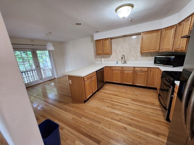 Photo - 4 Edgemoor Cir