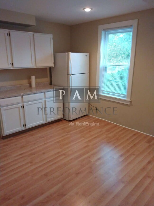 Photo - 1521 N Jefferson St