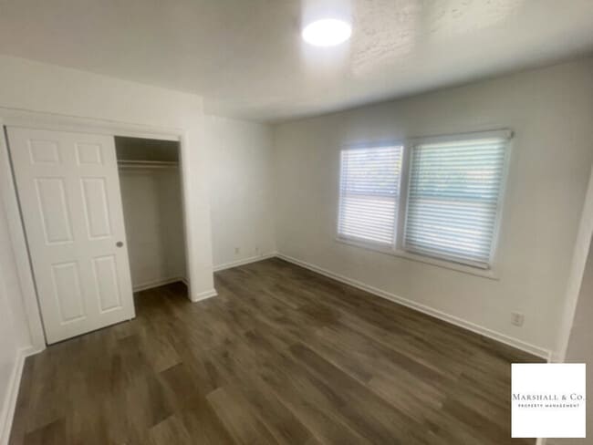Photo - REMODELED TOP FLOOR 2BR/1BA IN SMALL AND Q...