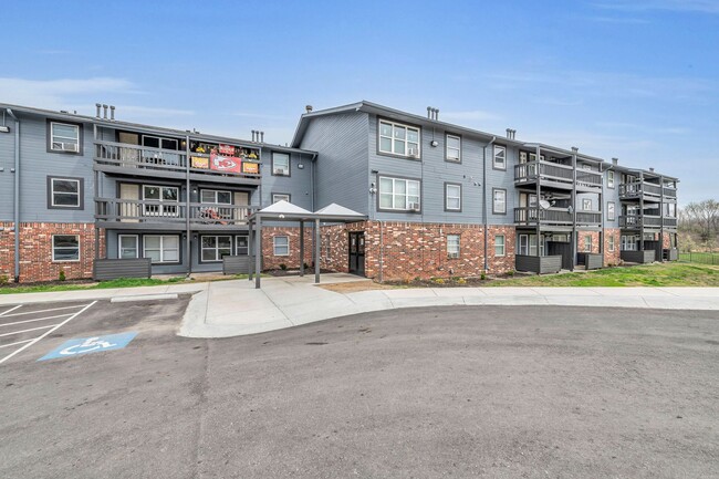 Lakeview II Apartments - Lakeview II Apartments
