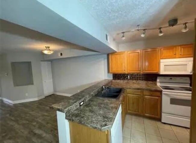 Photo - 2650 Oak Park Way Unit Lake View in Lake Fredrica