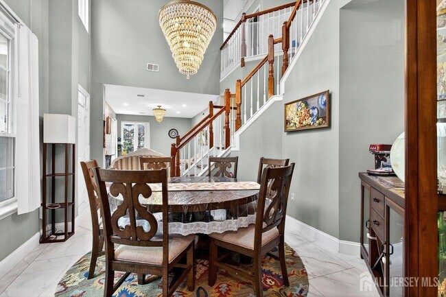 Photo - 64 Ashford Dr