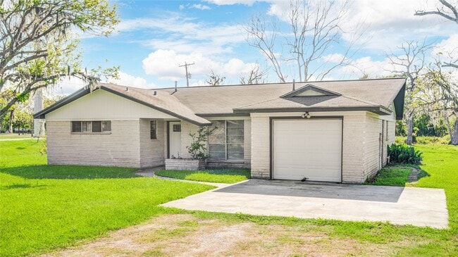 Building Photo - 20244 County Rd 510W Rental