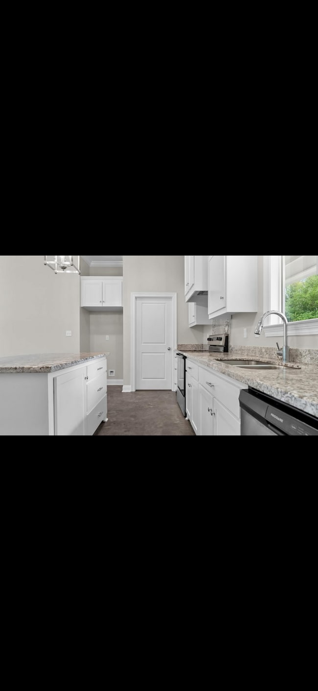 Photo - 1025 Timber Trails Rd