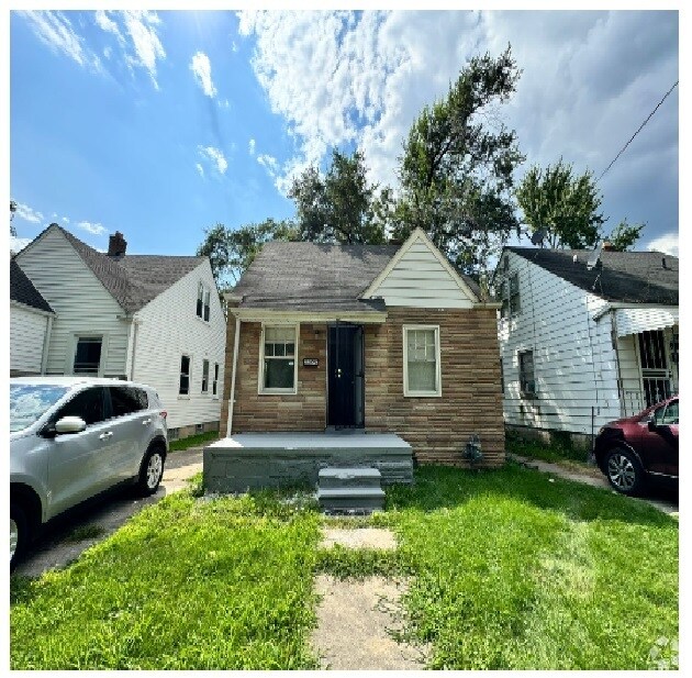 Houses for Rent with a Yard in Tyrone MI Page 3