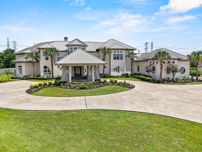 Photo - 4043 Maranatha Dr