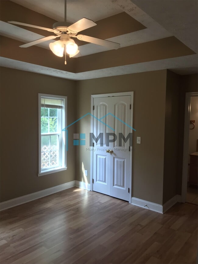 Photo - 407 Goodhope Rd