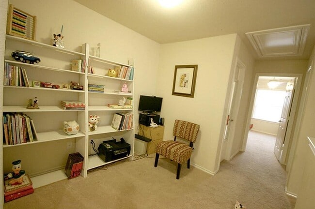 Photo - 24654 Folkstone Cir