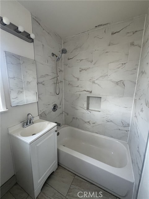 Photo - 14815 Lemoli Ave Unit C