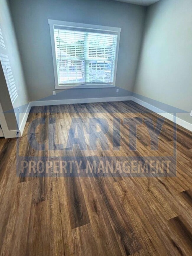 Photo - *Brand New* 3 bedroom home!